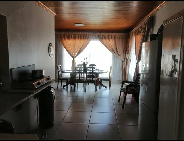 3 BEDROOM HOUSE FOR SALE IN VANDERBIJLPARK CE 5